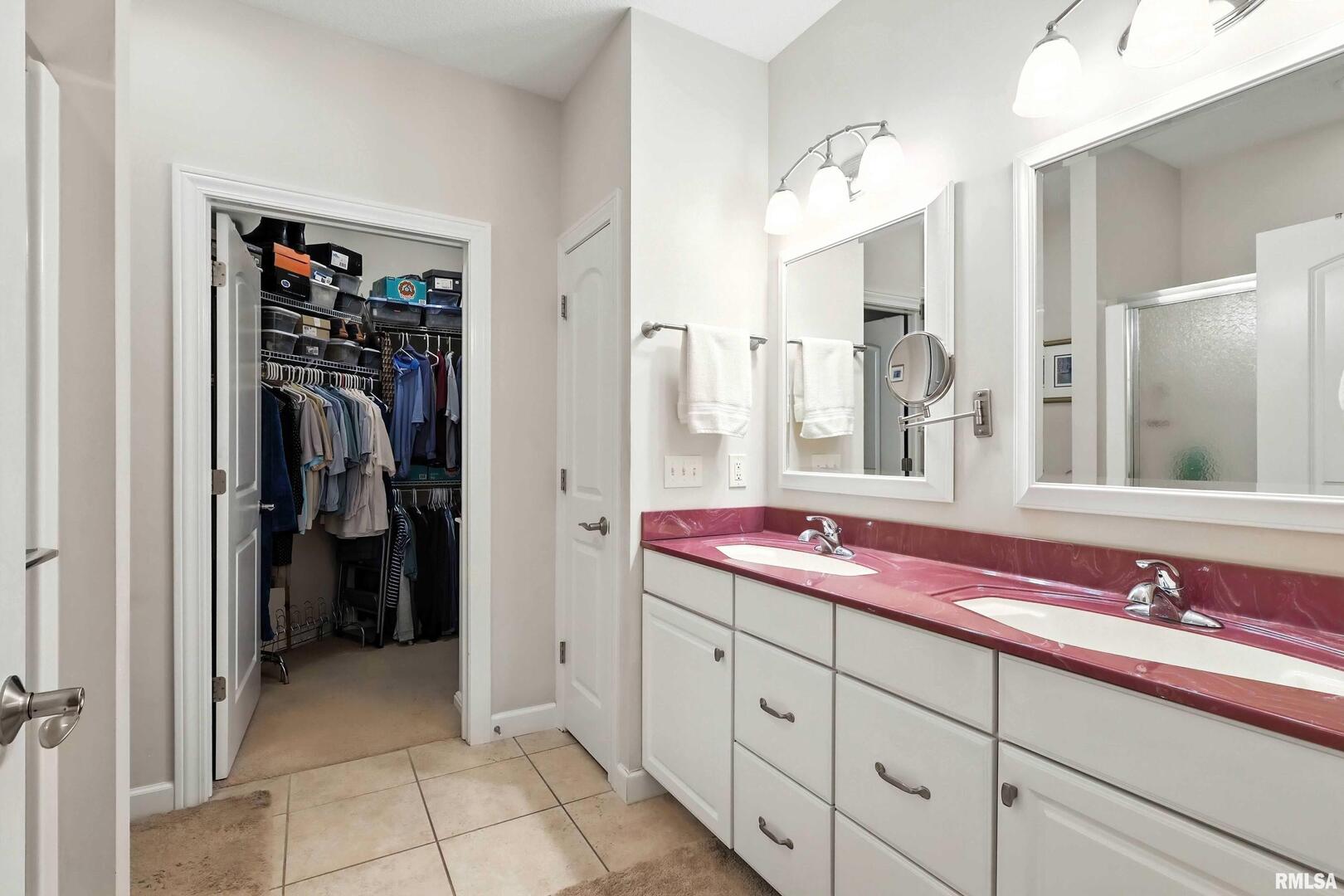 1227 East Kimberly Road, Unit 5A Bettendorf, IA 52722 - Photo 31 of 36