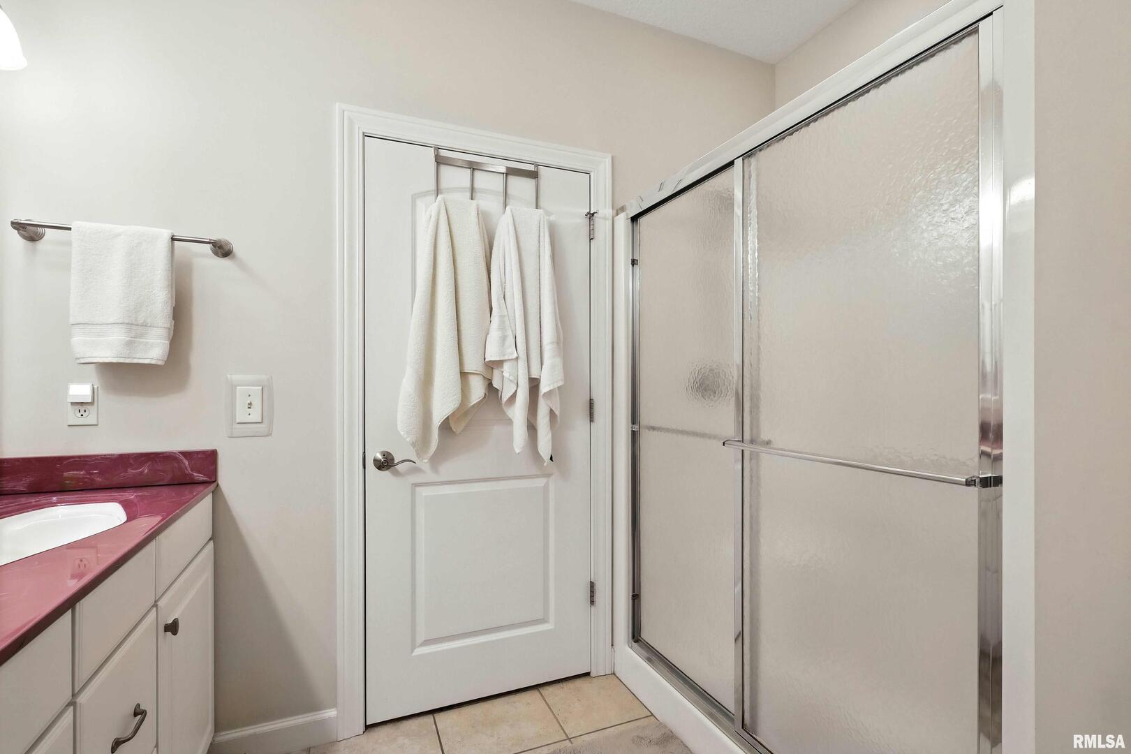 1227 East Kimberly Road, Unit 5A Bettendorf, IA 52722 - Photo 33 of 36