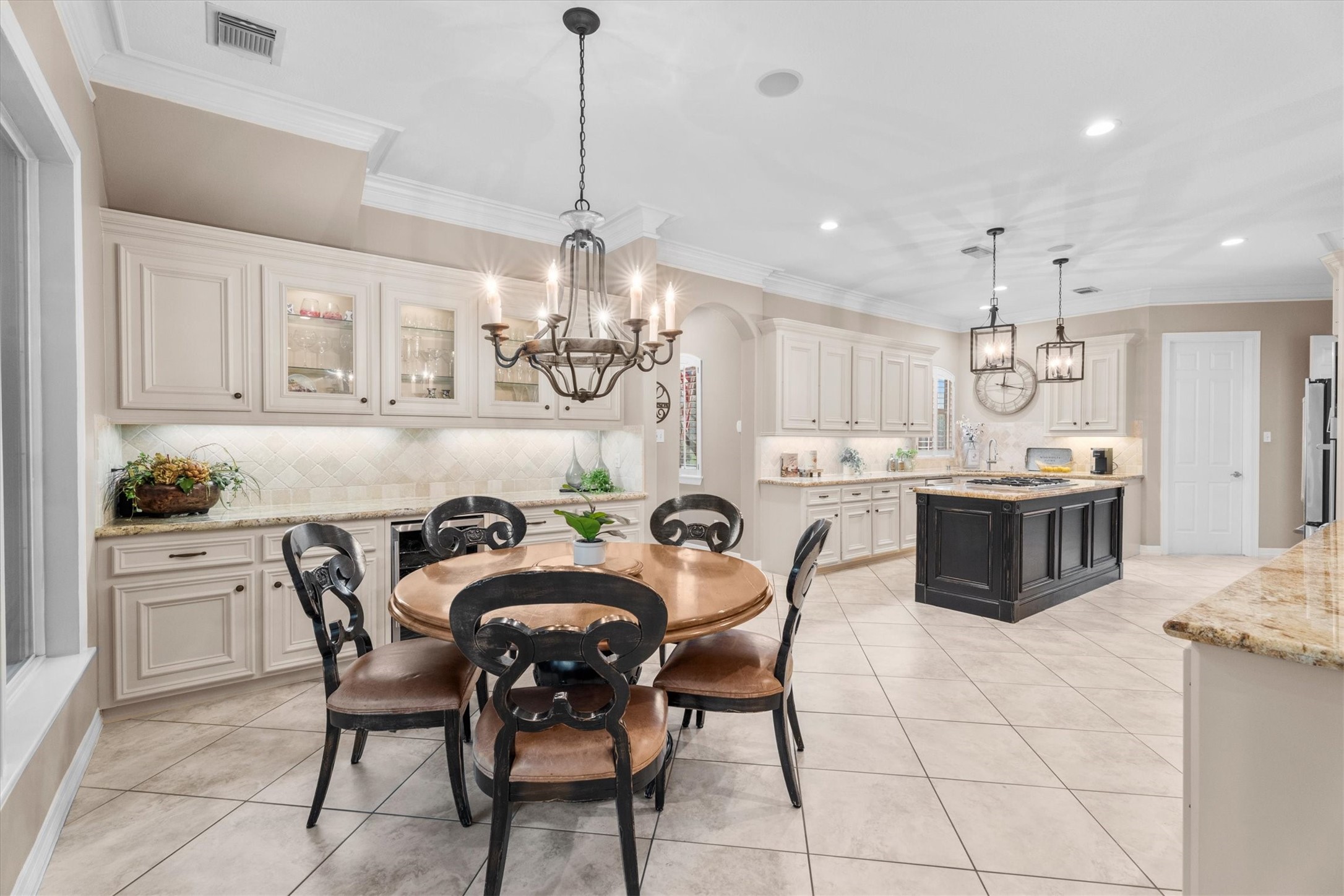 15415 Prade Ranch Lane Cypress, TX 77429 - Photo 18 of 50 Adjoining breakfast room with butler pantry