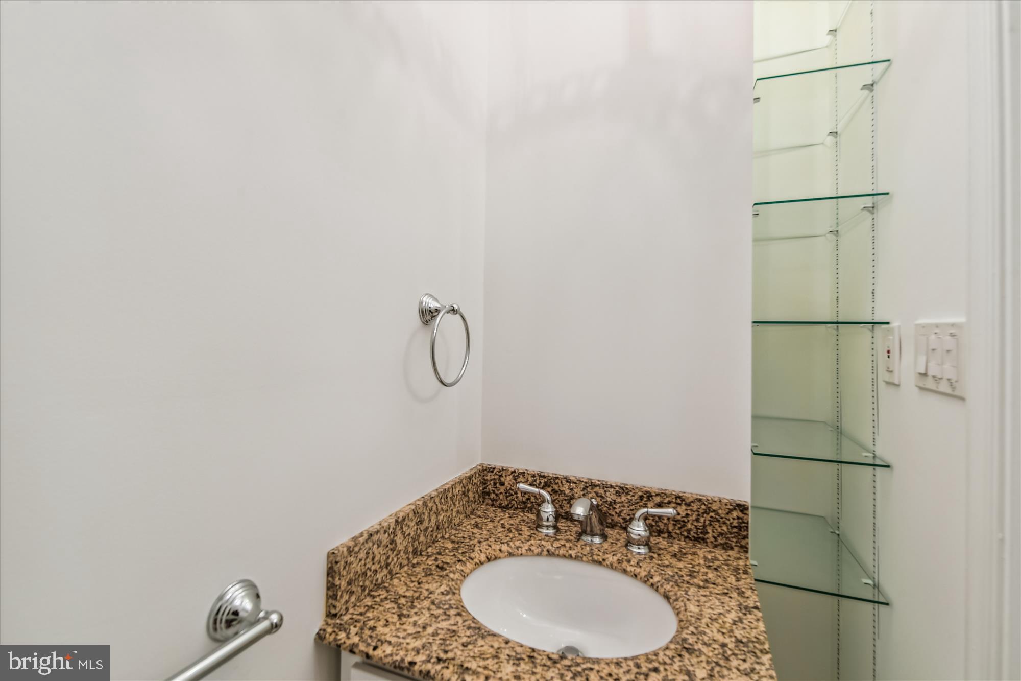 4 Spring House Road Lutherville-Timonium, MD 21093 - Photo 31 of 34 2nd floor half bathroom