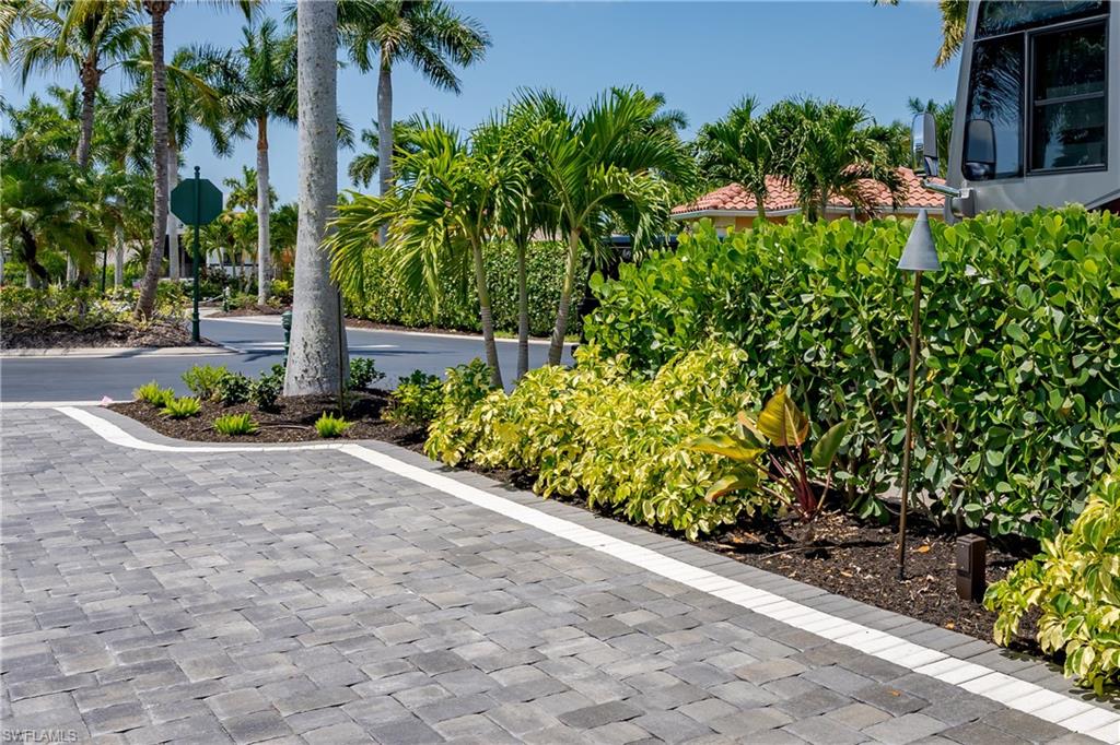 13619 Snook Circle Naples, FL 34114 - Photo 25 of 31