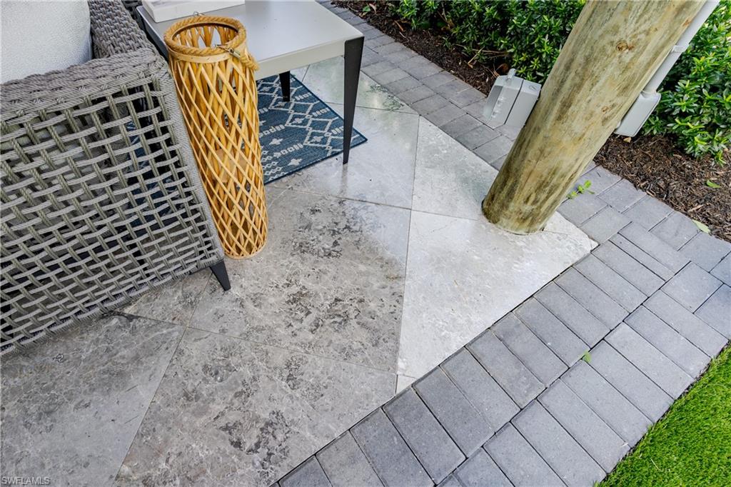 13619 Snook Circle Naples, FL 34114 - Photo 10 of 31