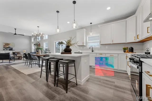 $570,000 | 105 Timber Wind Drive, Wentzville, MO 63385