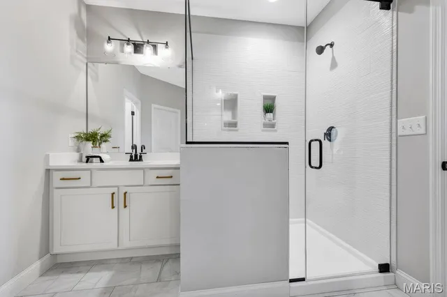 $570,000 | 105 Timber Wind Drive, Wentzville, MO 63385