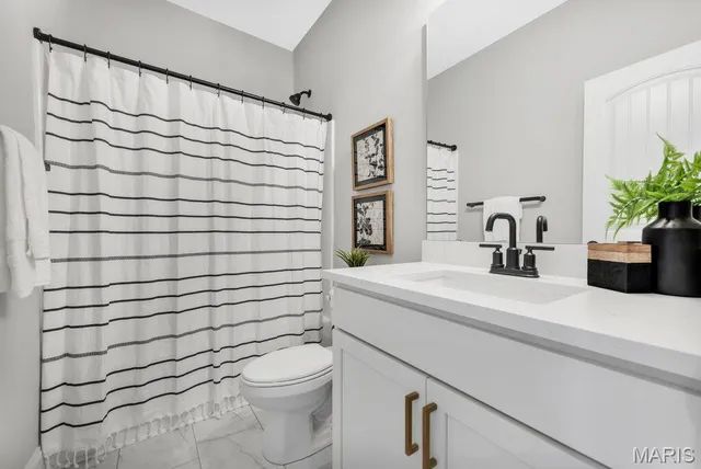 $570,000 | 105 Timber Wind Drive, Wentzville, MO 63385