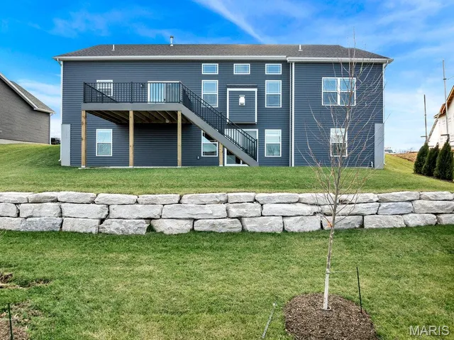 $570,000 | 105 Timber Wind Drive, Wentzville, MO 63385