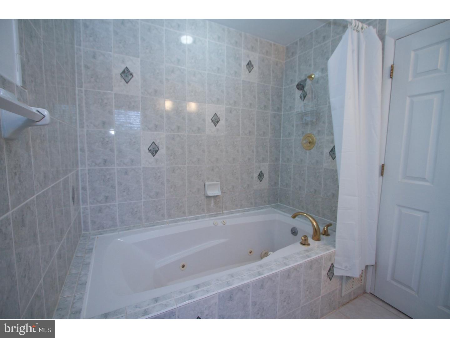 7 Blancoyd Road Merion Station, PA 19066 - Photo 16 of 24 Master Bathroom