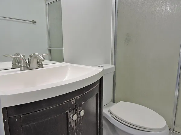 $2,400 | 5040 Society Place East, Unit E, West Palm Beach, FL 33415