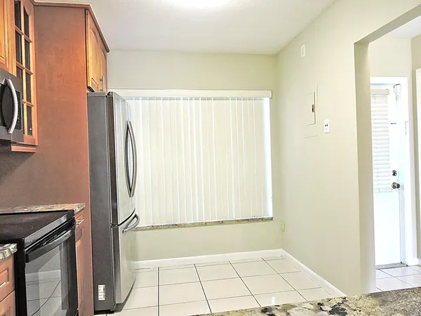 $2,400 | 5040 Society Place East, Unit E, West Palm Beach, FL 33415
