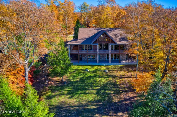 $967,000 | 1129 Grandview Way, Jamestown, TN 38556