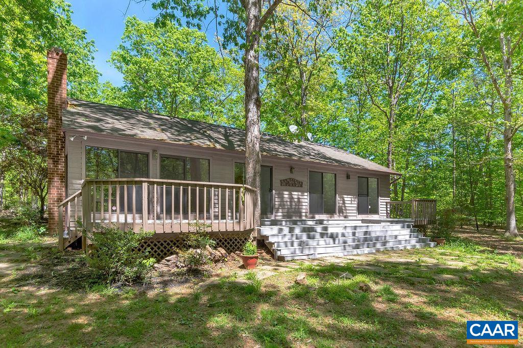 4594 Gilbert Station Road Barboursville, VA 22923 - Photo 4 of 28 Gallery Image 4
