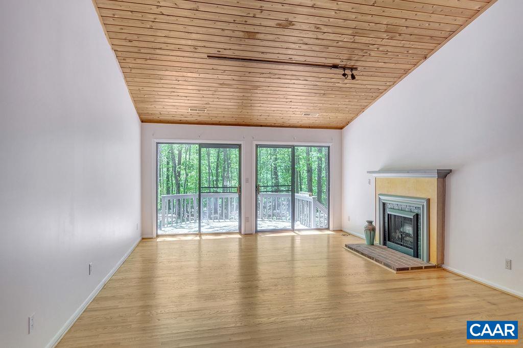 4594 Gilbert Station Road Barboursville, VA 22923 - Photo 9 of 28 Gallery Image 9