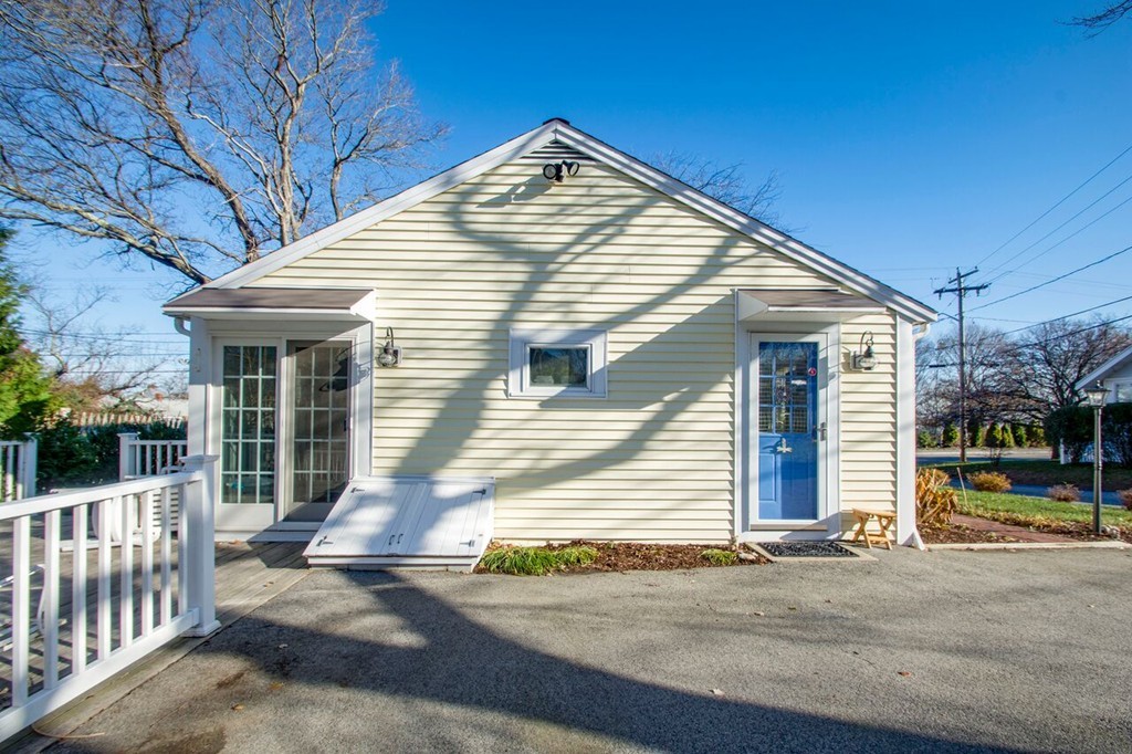 2 Hawley Road Scituate, MA 02066 - Photo 3 of 16 Gallery Image 3