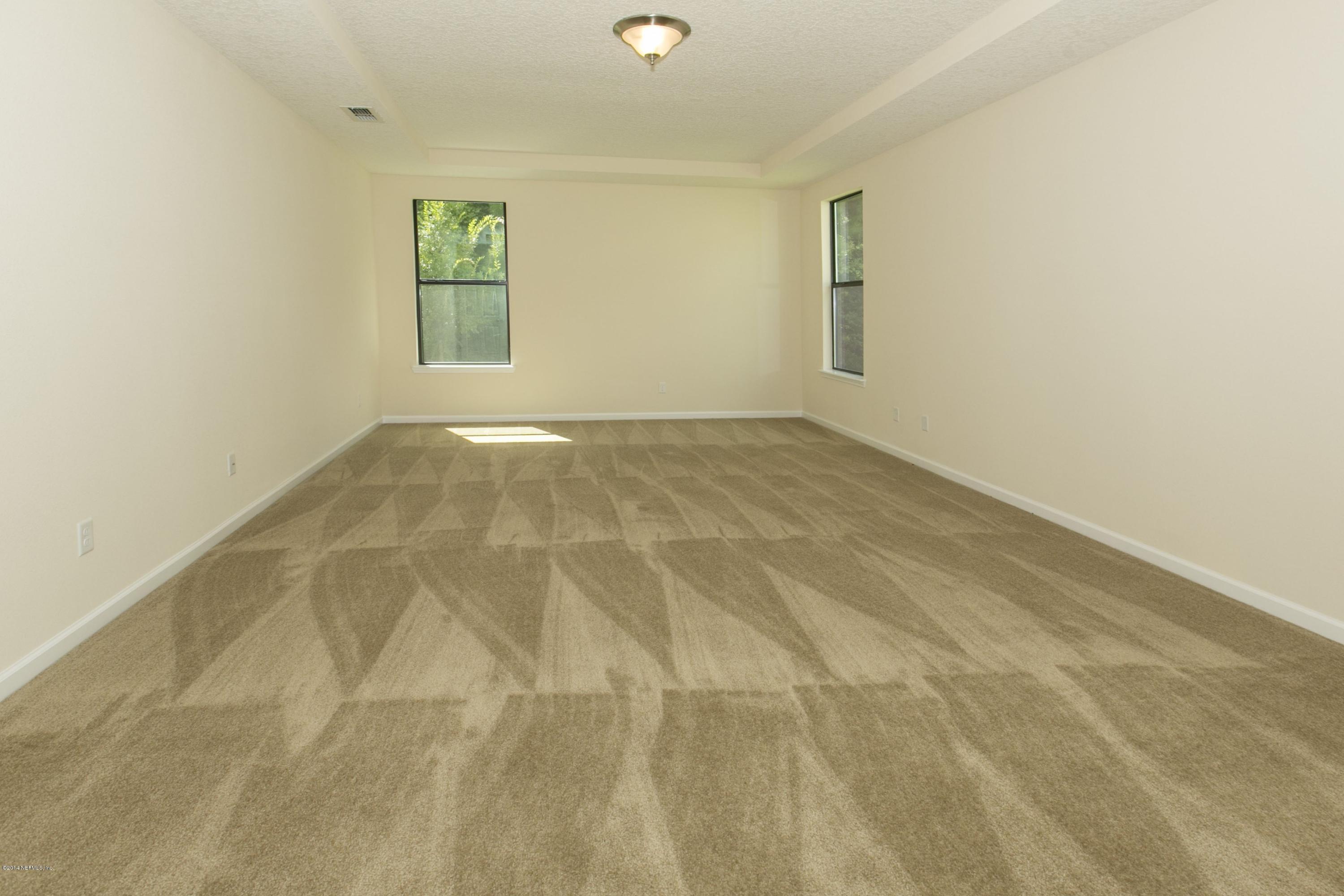 716 Reflection Cove Road East, Unit 4004 Jacksonville, FL 32218 - Photo 17 of 28 Bedroom 5
