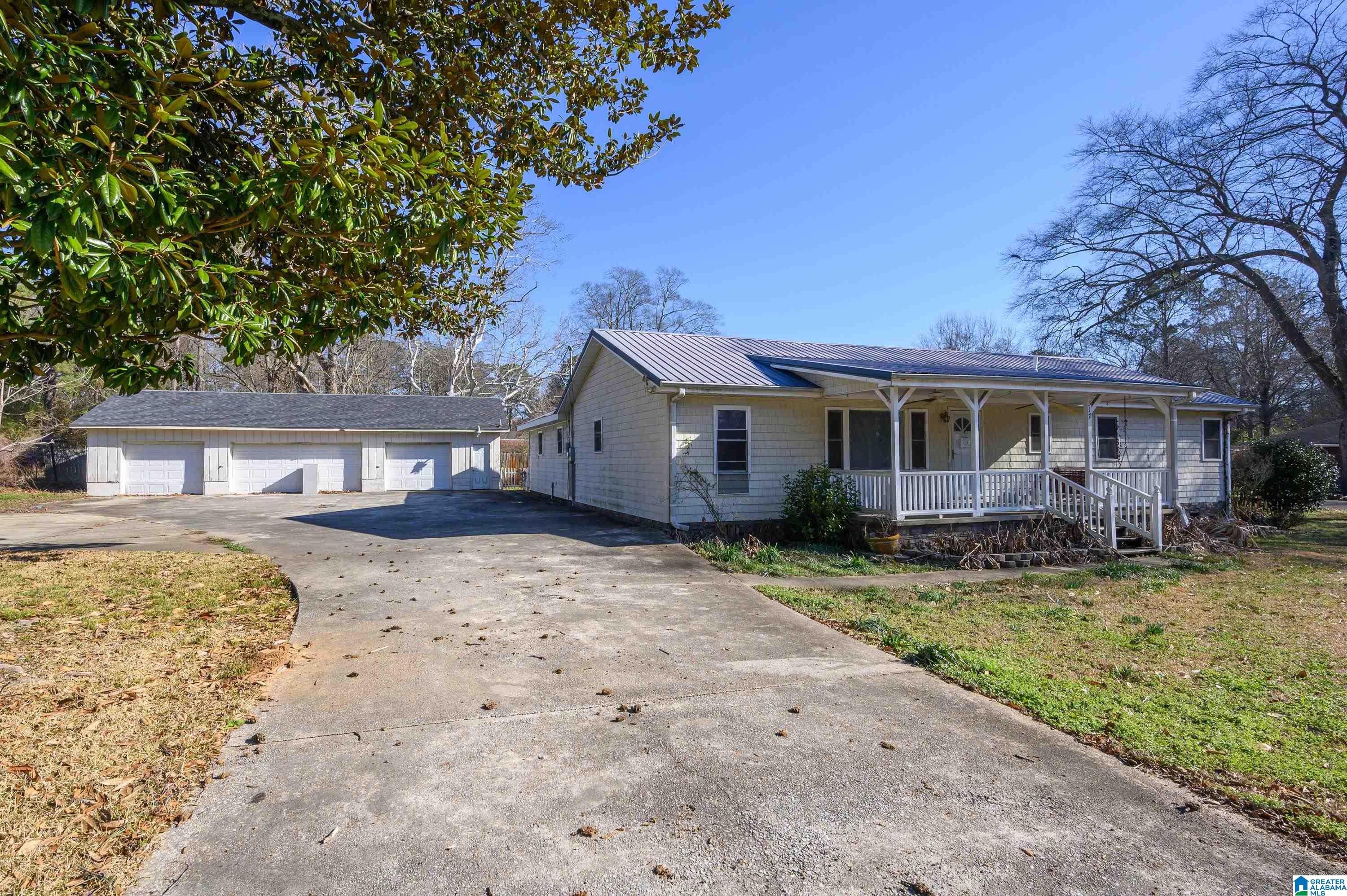 317 Wickstead Road Bessemer, AL 35023 - Photo 3 of 45