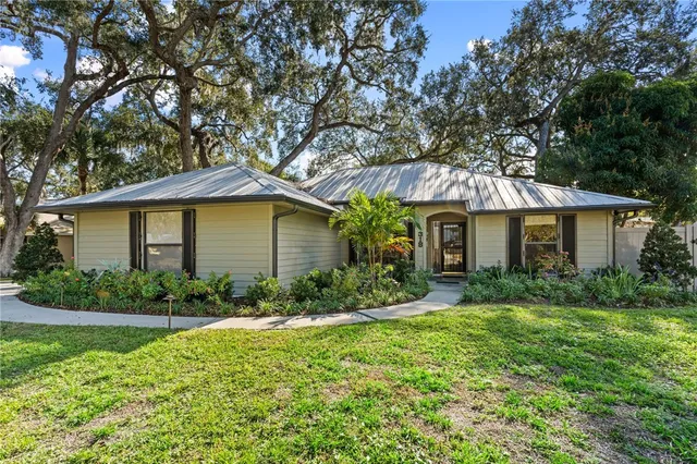 $375,000 | 318 Brookedge Terrace, Sebastian, FL 32958