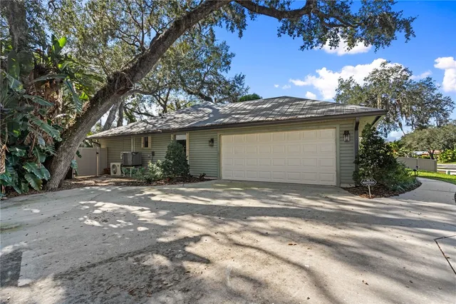 $375,000 | 318 Brookedge Terrace, Sebastian, FL 32958