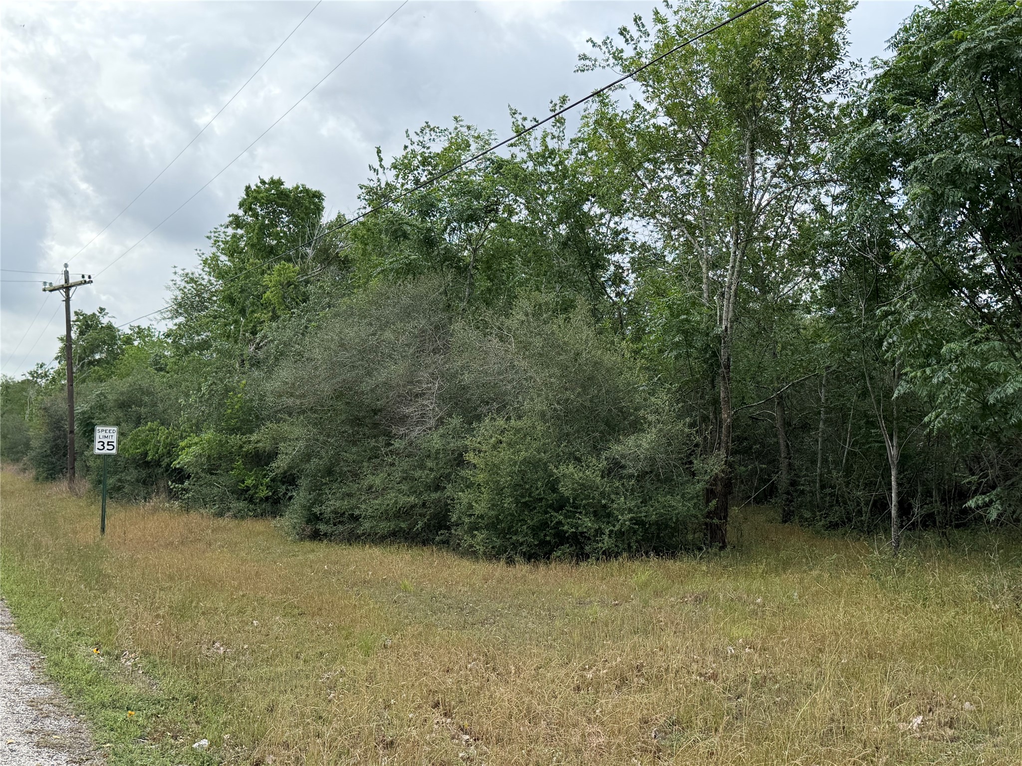 9 Love Road Victoria, TX 77904 - Photo 15 of 20 Gallery Image 15