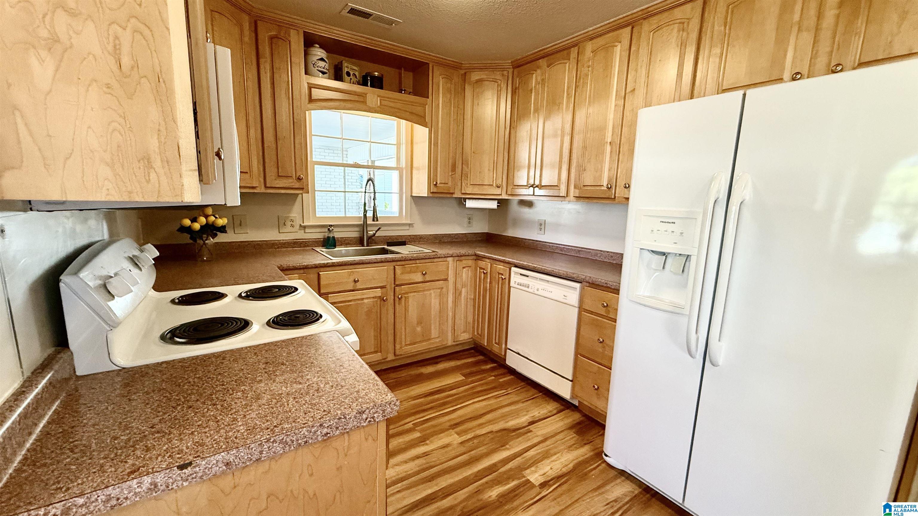 308 Thrash Road Clanton, AL 35045 - Photo 7 of 30