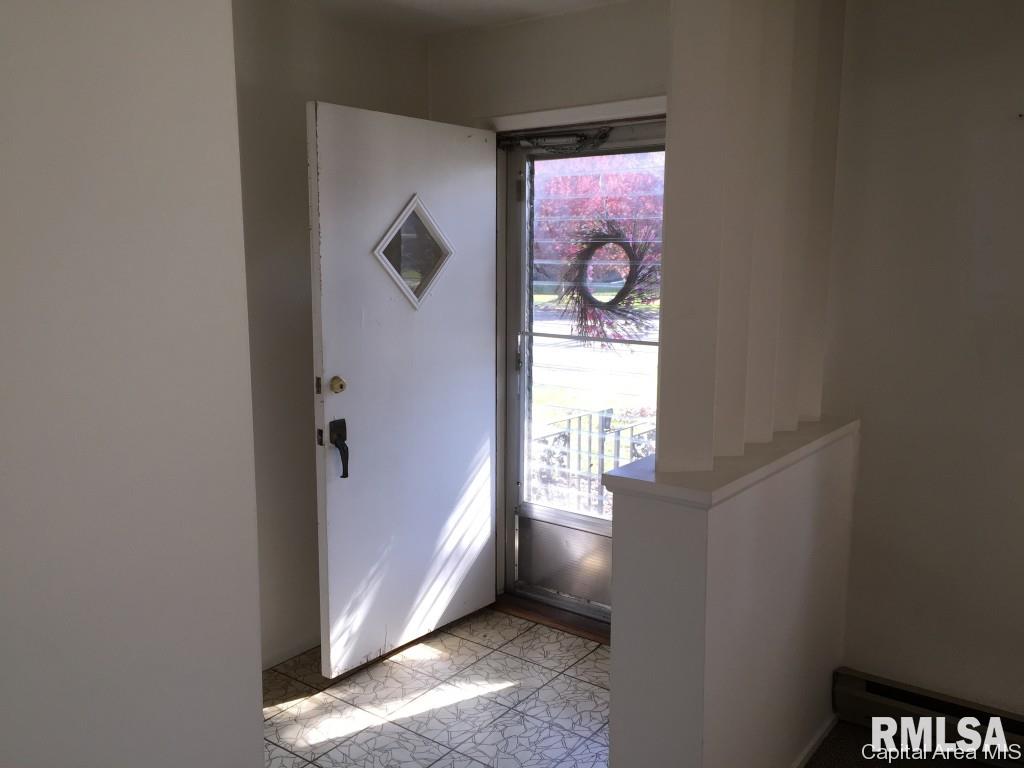 2619 South 5th Street Springfield, IL 62703 - Photo 3 of 13