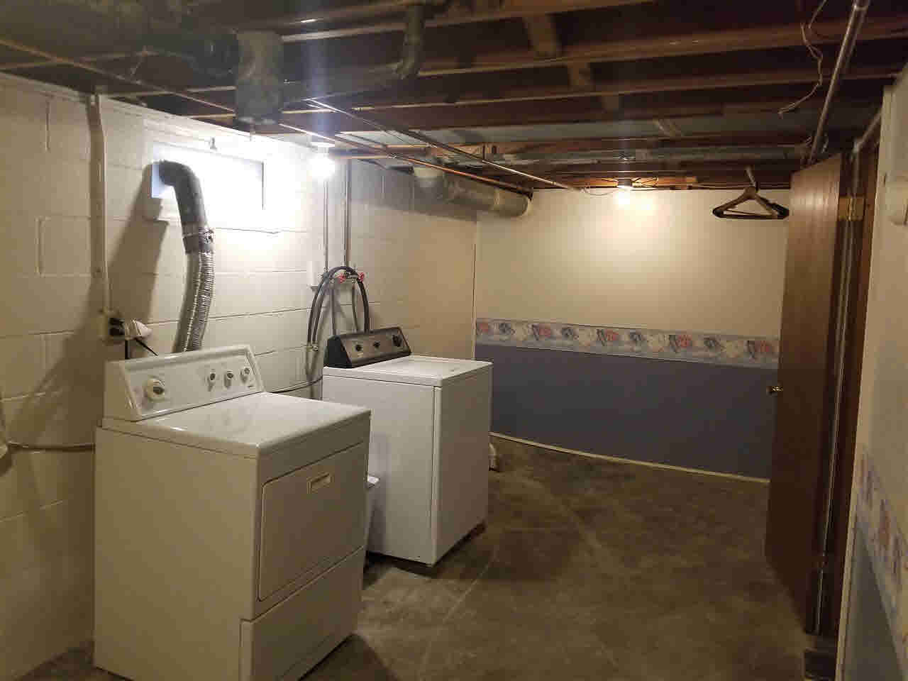 1826 10th Street Moline, IL 61265 - Photo 12 of 12 Gallery Image 12