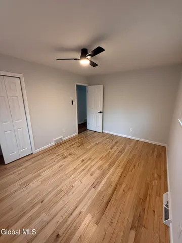 $399,999 | 10 Anne Drive, Guilderland, NY 12303