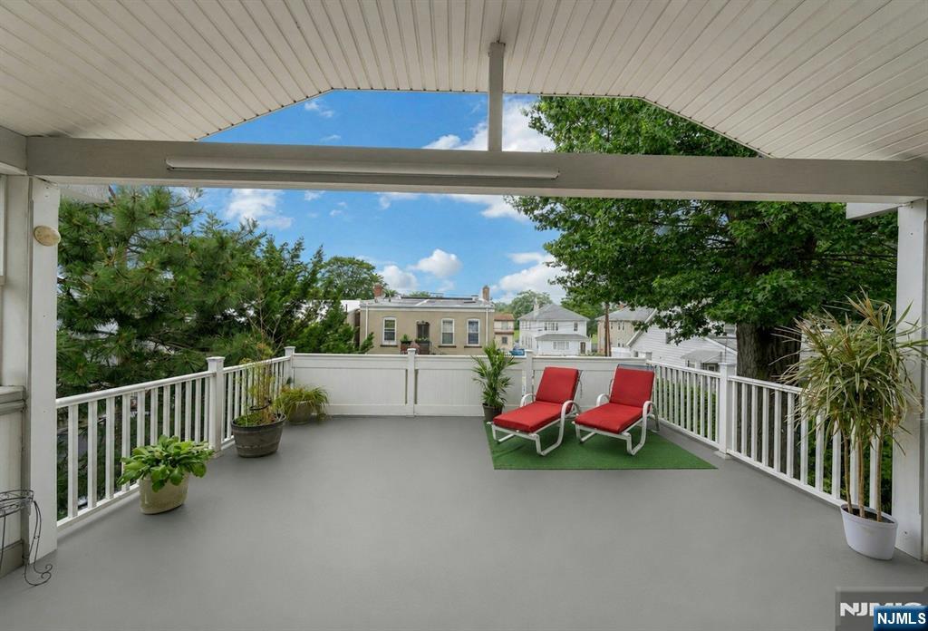 444 Riverside Avenue Lyndhurst, NJ 07071 - Photo 26 of 29