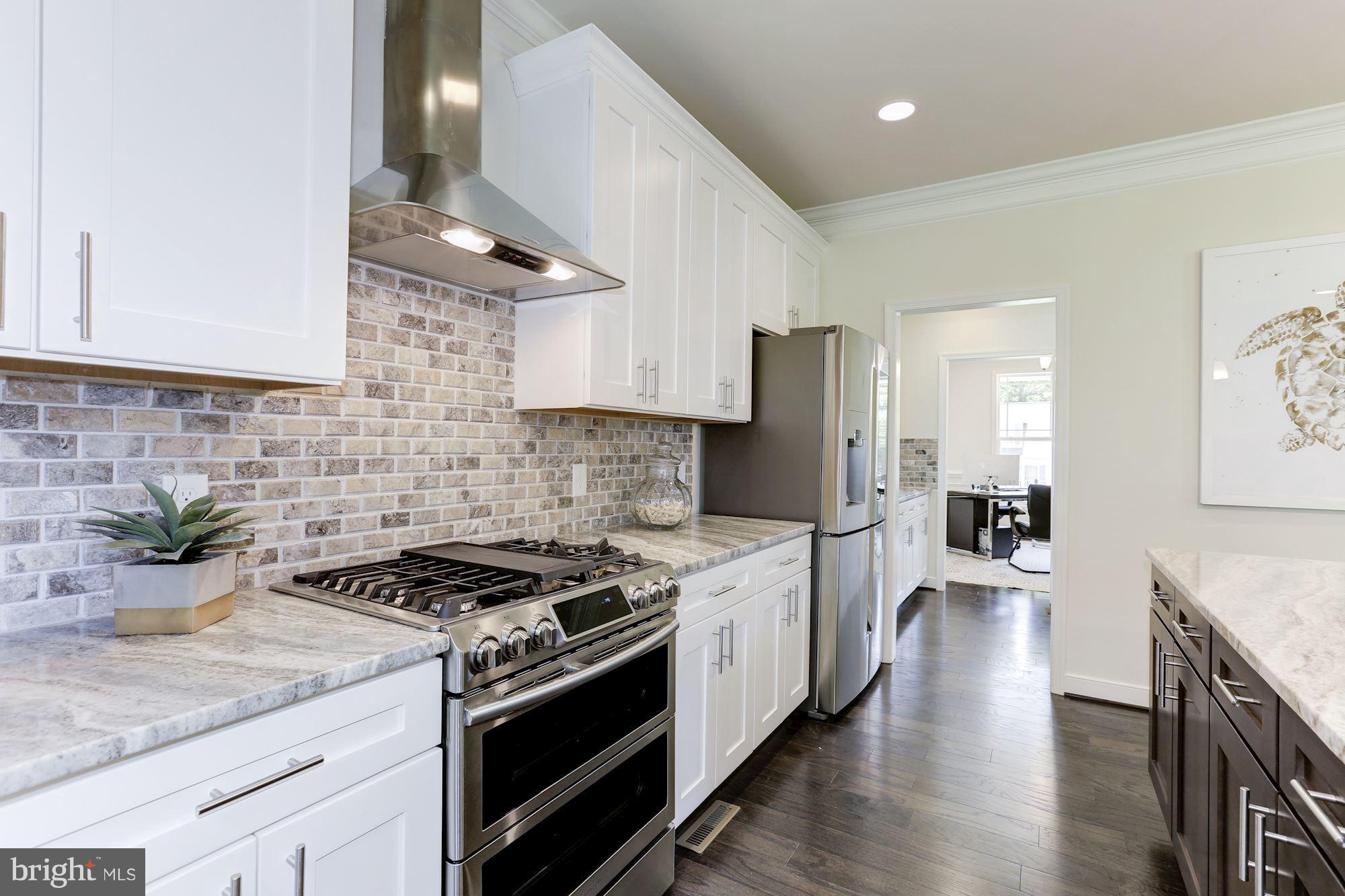 1235 Hampton Road Annapolis, MD 21409 - Photo 13 of 29 Kitchen