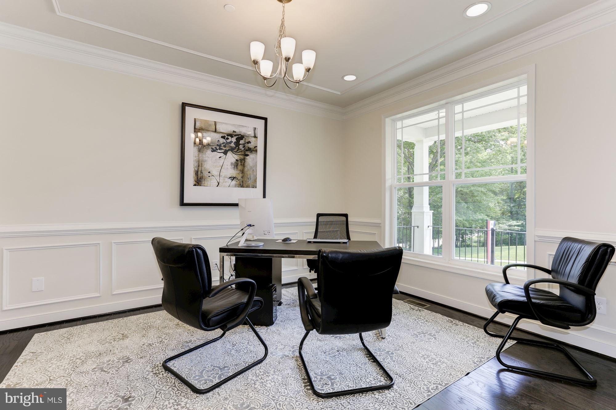 1235 Hampton Road Annapolis, MD 21409 - Photo 3 of 29 Dining Room