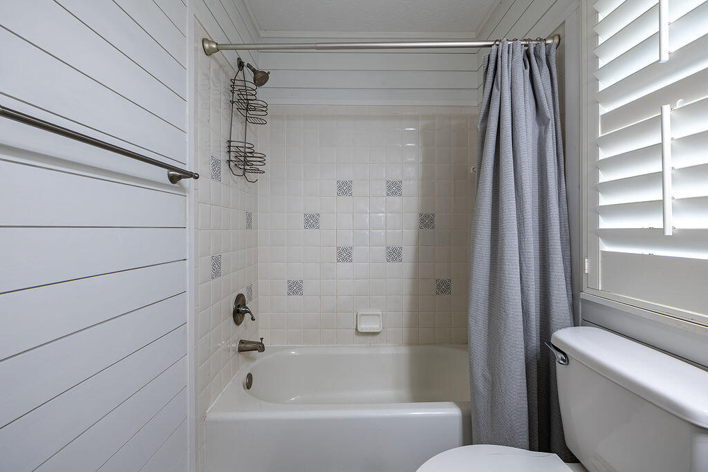 109 Seabreeze Circle Inlet Beach, FL 32461 - Photo 81 of 148 Bathroom1-1(1)