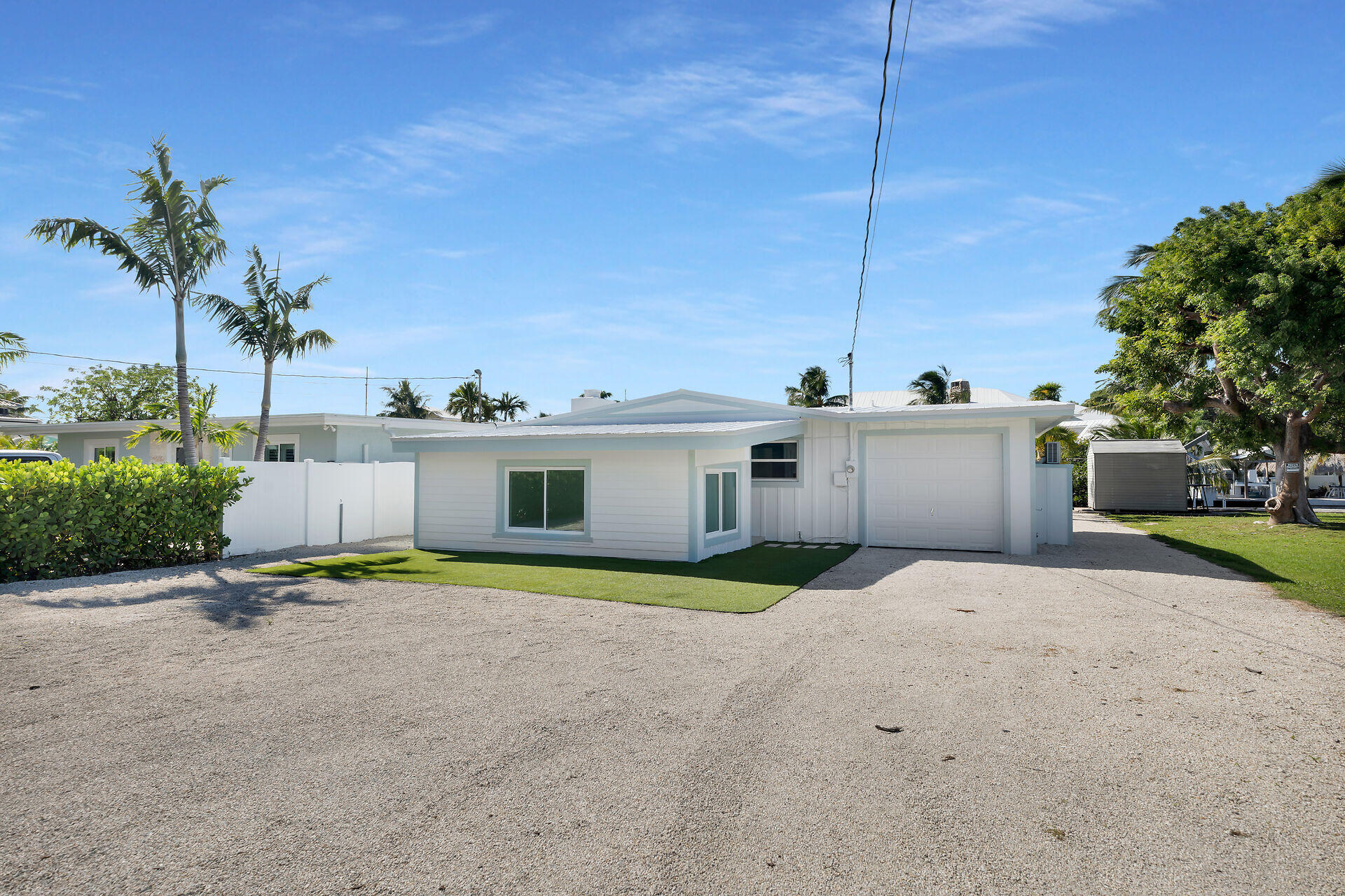 251 Azalea Street Tavernier, FL 33070 - Photo 6 of 58 251 Azalea St
