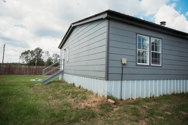 $1,600 | 2545 Lee Turner Road, Cleveland, TX 77328