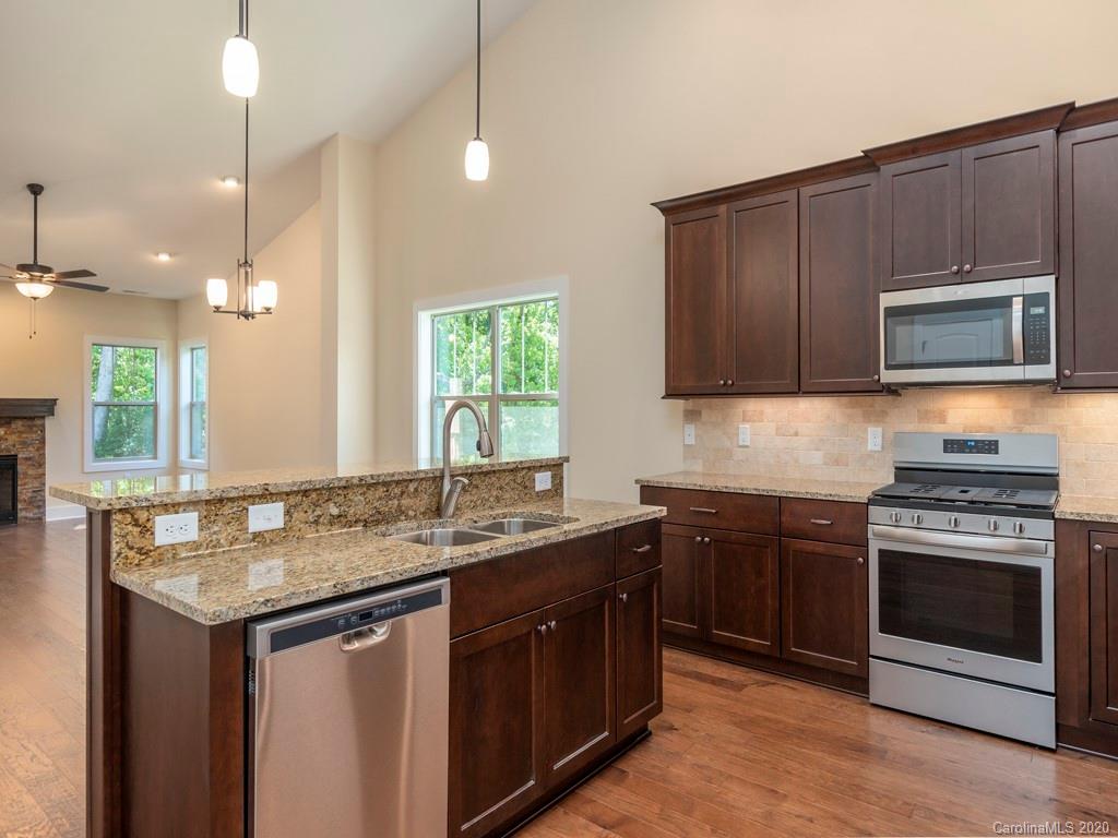 22 Robin Roost Road Asheville, NC 28804 - Photo 12 of 25