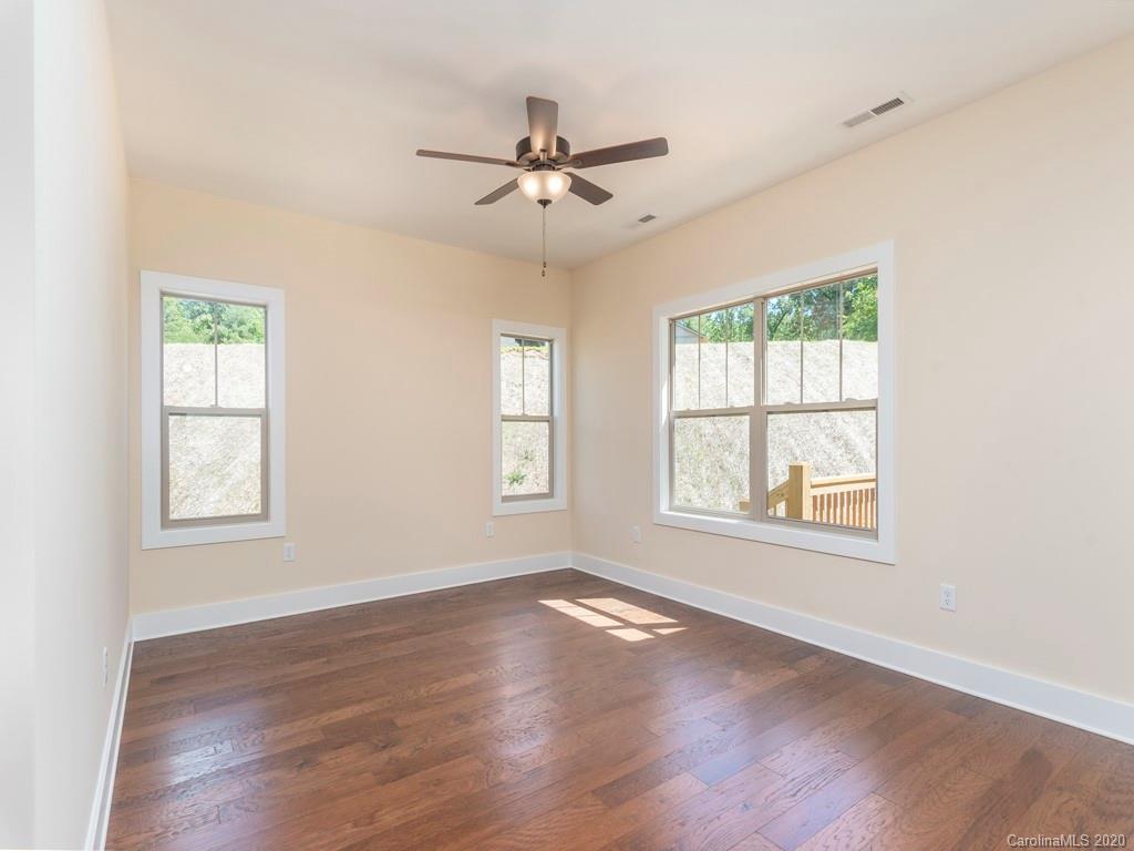 22 Robin Roost Road Asheville, NC 28804 - Photo 15 of 25