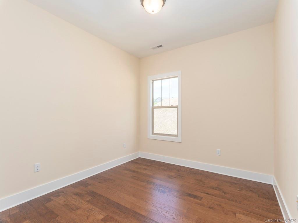 22 Robin Roost Road Asheville, NC 28804 - Photo 20 of 25