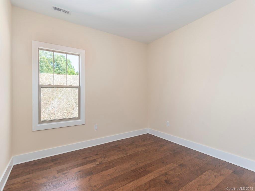 22 Robin Roost Road Asheville, NC 28804 - Photo 23 of 25