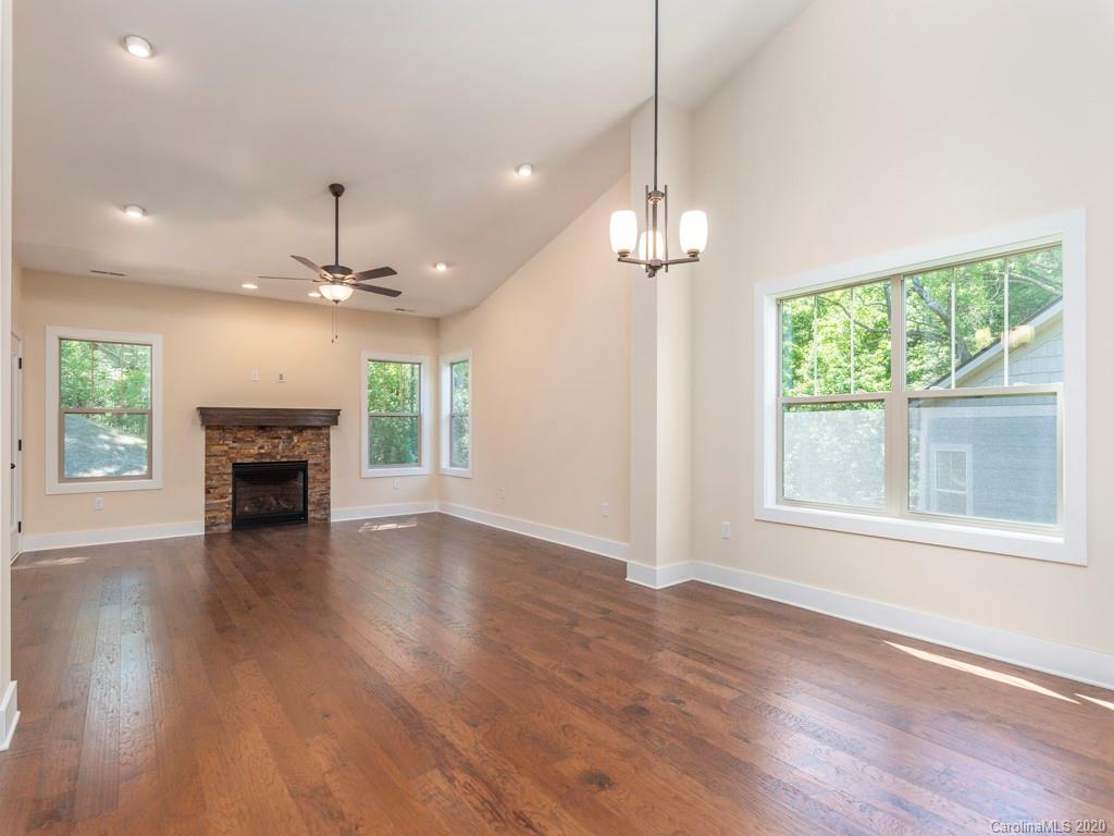 22 Robin Roost Road Asheville, NC 28804 - Photo 9 of 25