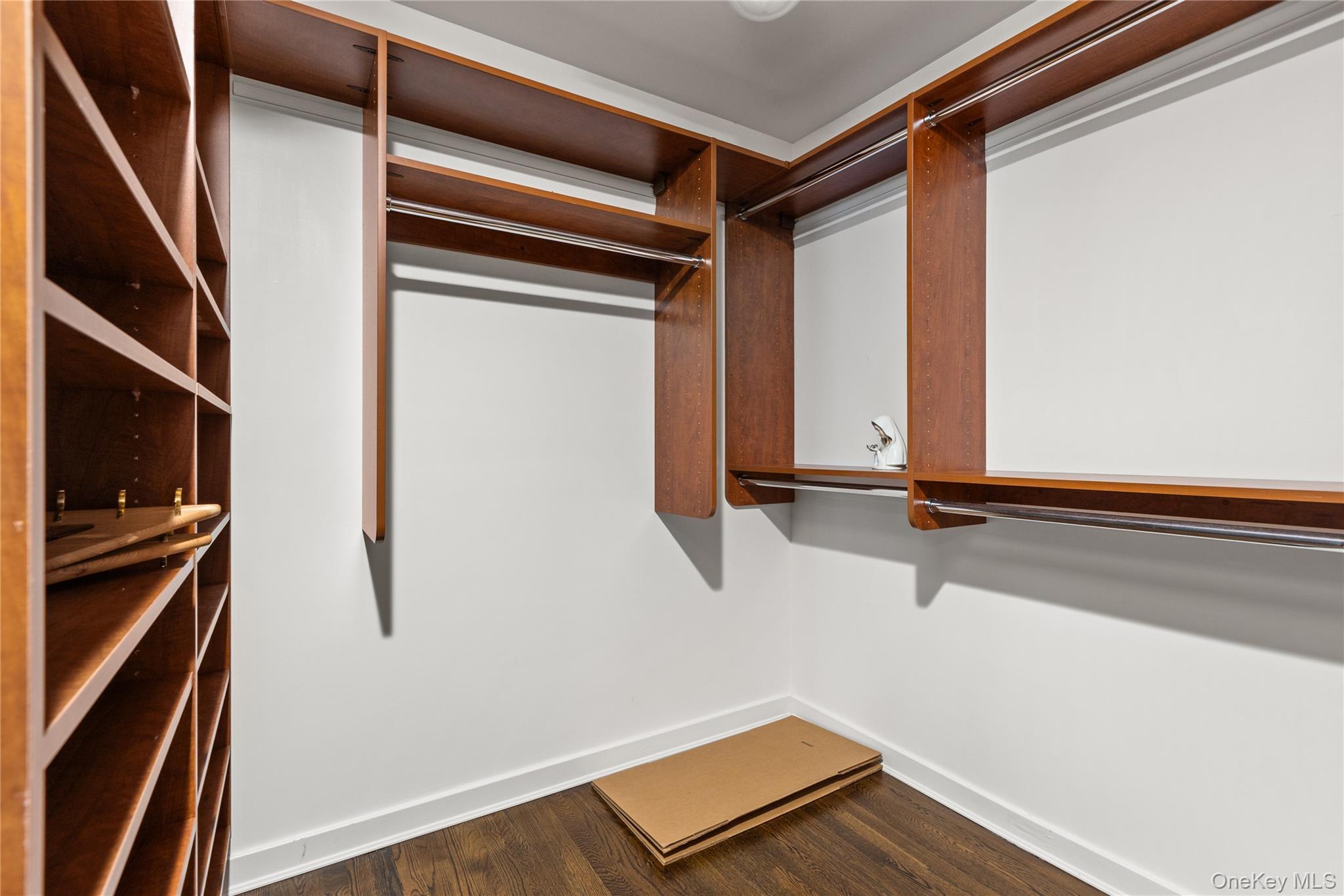 294 Half Hollow Road Dix Hills, NY 11746 - Photo 42 of 44 a view of an empty room