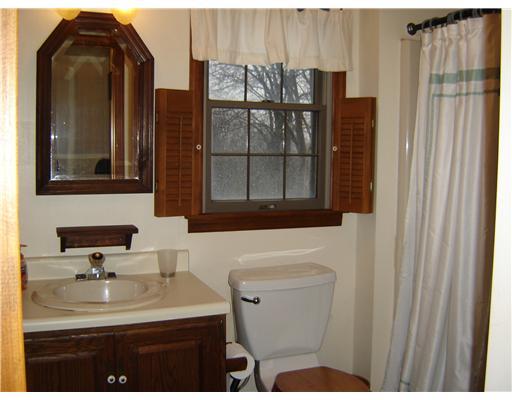 58 Shuster Road Gibsonia, PA 15044 - Photo 13 of 18 Full Bath. This is the hall bath with a shower/ tub combination.