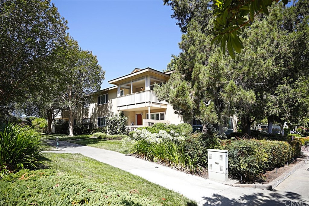 837 Ronda Sevilla, Unit P Laguna Woods, CA 92637 - Photo 23 of 31