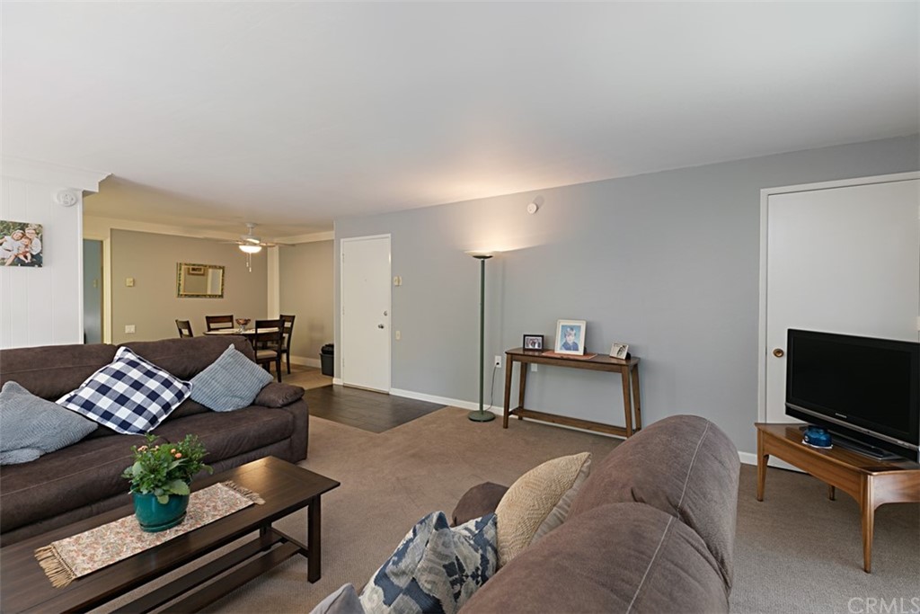 837 Ronda Sevilla, Unit P Laguna Woods, CA 92637 - Photo 8 of 31