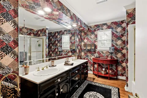 $699,999 | 1809 Southpark Drive, Arlington, TX 76013