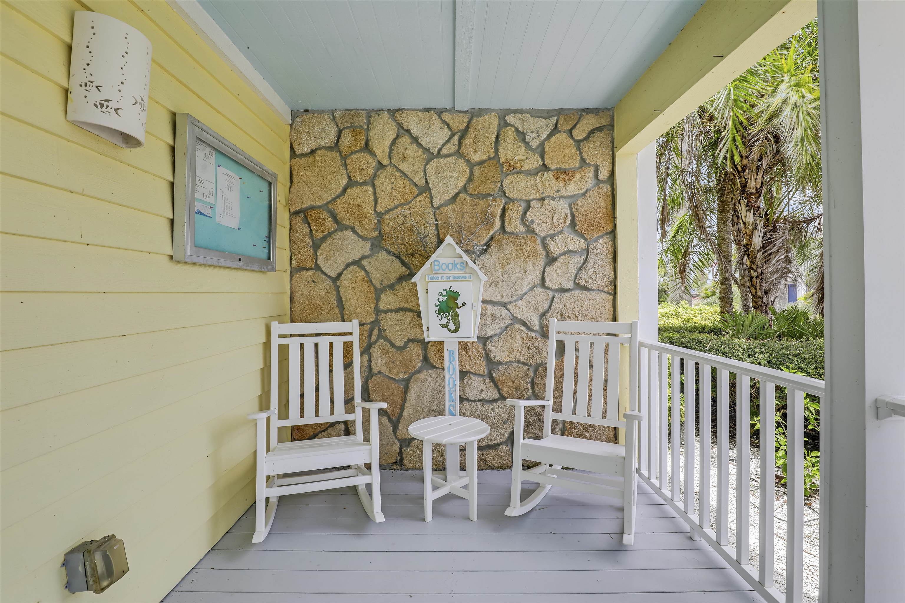 9162 August Circle St. Augustine, FL 32080 - Photo 68 of 81 a view of a chairs and table in a balcony