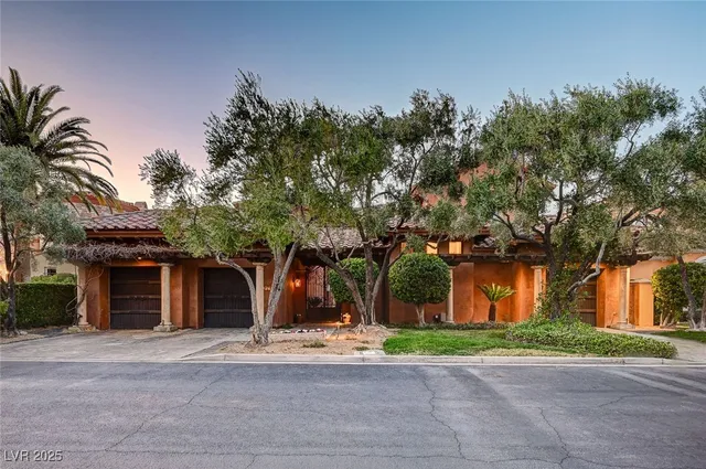 $3,300,000 | 15 Rue Du Rivoli Place, Henderson, NV 89011