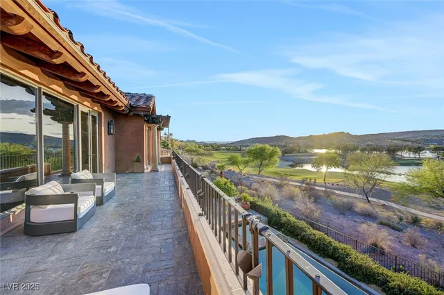 $3,300,000 | 15 Rue Du Rivoli Place, Henderson, NV 89011