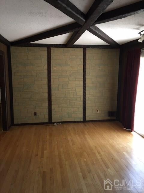 26 Millay Road Morganville, NJ 07751 - Photo 5 of 10 Gallery Image 5