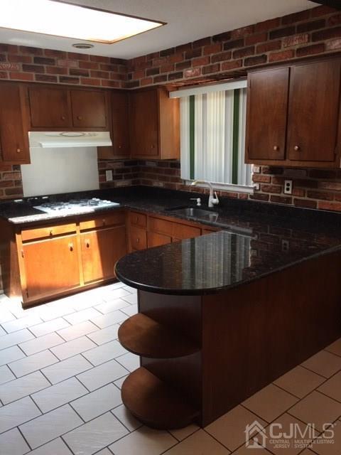 26 Millay Road Morganville, NJ 07751 - Photo 7 of 10 Gallery Image 7