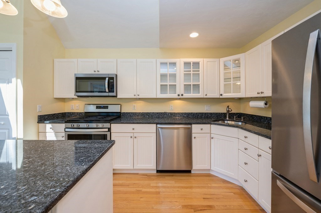 28 Red Cedar Road, Unit 28 Mashpee, MA 02649 - Photo 8 of 37 Gallery Image 8