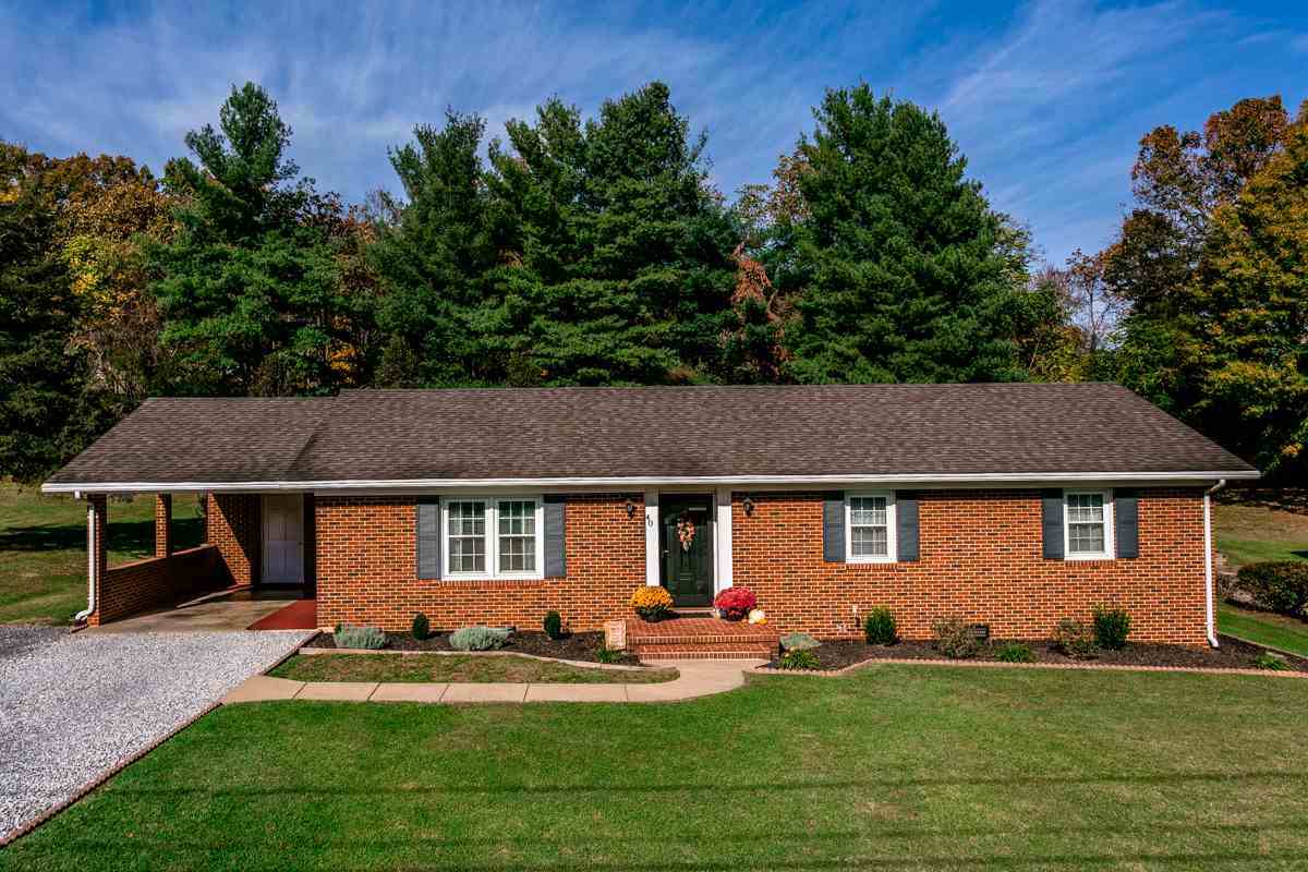 40 Greenfield Road Luray, VA 22835 - Photo 12 of 28 Gallery Image 12