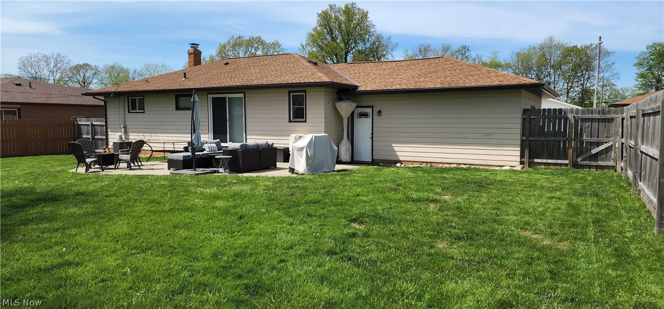 8275 Royal Ridge Drive Parma, OH 44129 - Photo 2 of 26